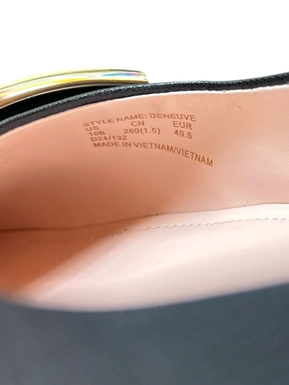 Kate Spade Deneuve Flats Women’s 10B Black Pointed Toe Leather Travel Ballet